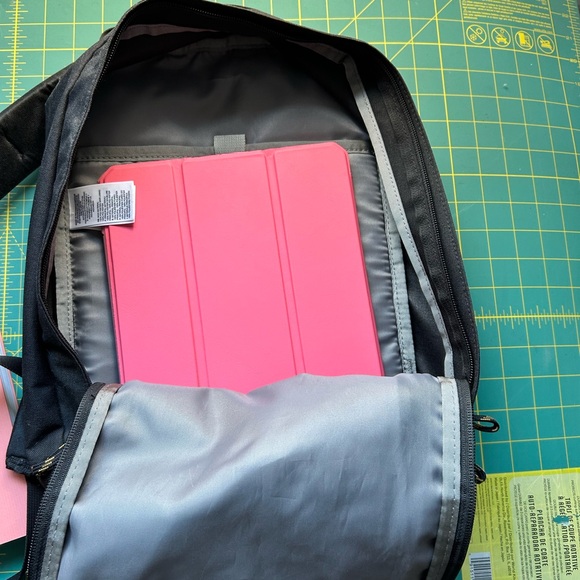 The North Face Black and Gray Backpack - Picture 2 of 5